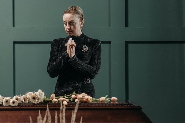 Pompes funèbres 44 : des obsèques personnalisées à votre écoute